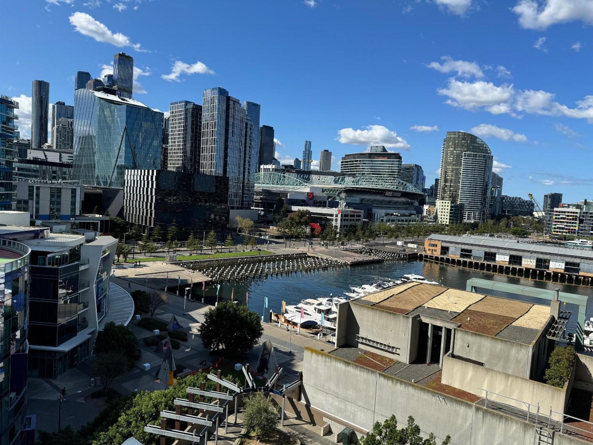 Akom At Docklands Melburne Exterior foto
